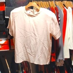Clio  women's silk blouse size med nwt